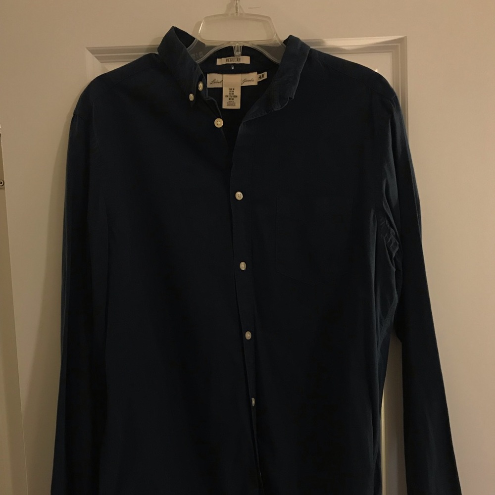 H&M button down shirt